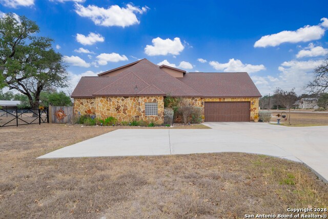 Image 65 of 99 For 103 Rio Grande Dr