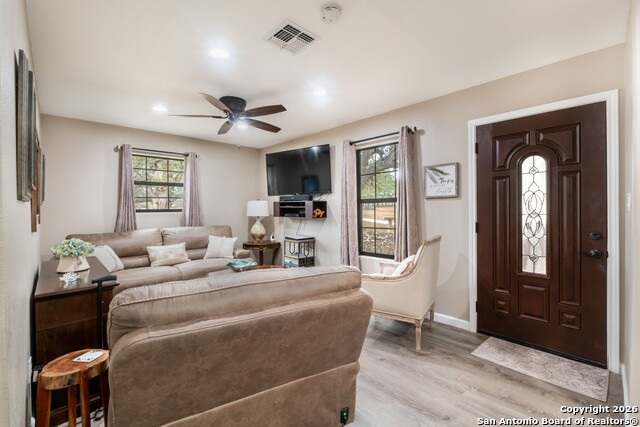 Image 70 of 99 For 103 Rio Grande Dr