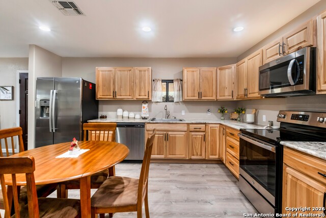 Image 74 of 99 For 103 Rio Grande Dr