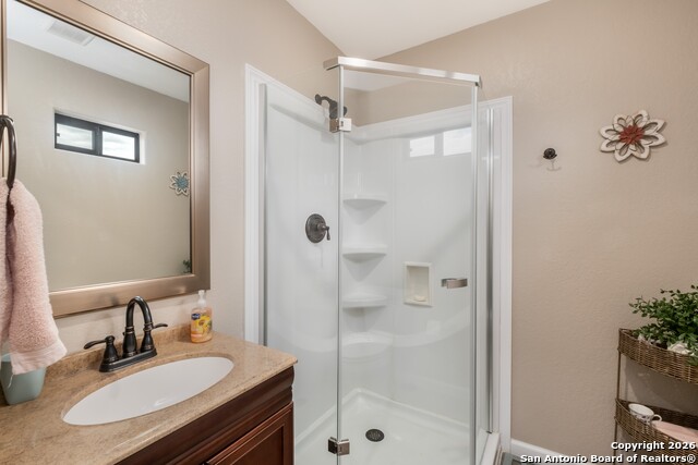 Image 82 of 99 For 103 Rio Grande Dr