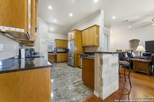 Image 24 of 34 For 108 Medora Branch