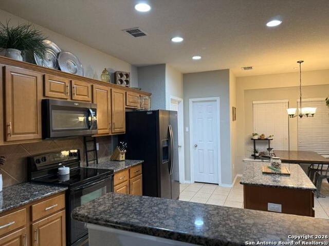 Image 12 of 28 For 7611 Presidio Crst