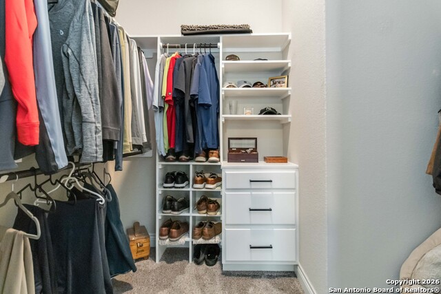 Image 35 of 50 For 1030 Cadogan Squire