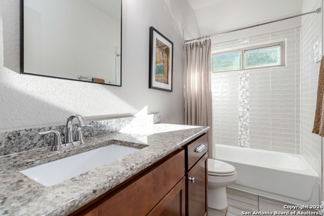 Image 38 of 50 For 1030 Cadogan Squire