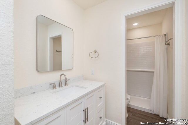 Image 24 of 39 For 3330 Sackville Dr