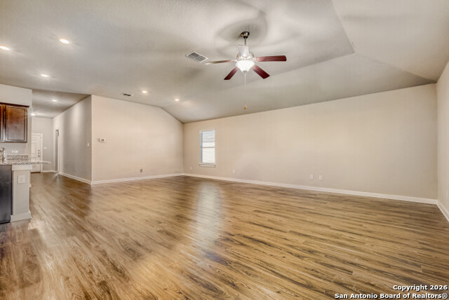 Image 7 of 27 For 10583 Penelope