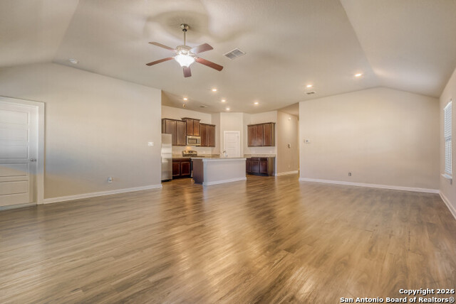 Image 8 of 27 For 10583 Penelope