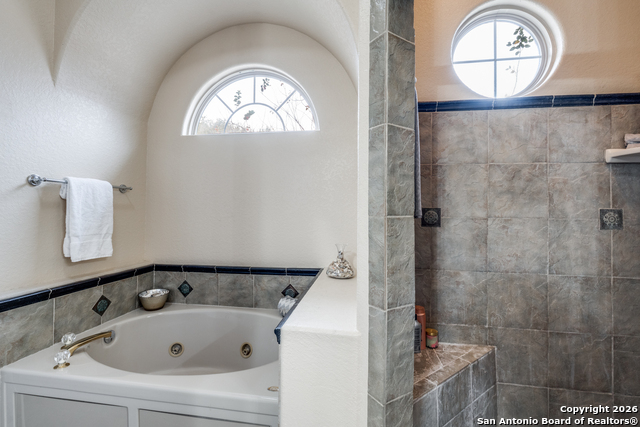 Image 19 of 37 For 603 Hillsong