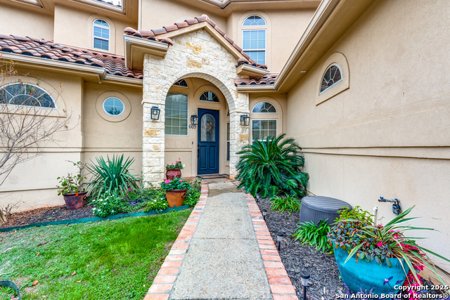 Image 4 of 37 For 603 Hillsong