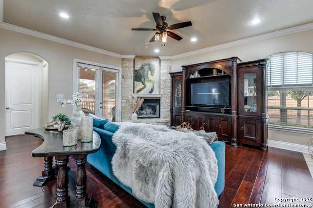 Image 8 of 37 For 603 Hillsong