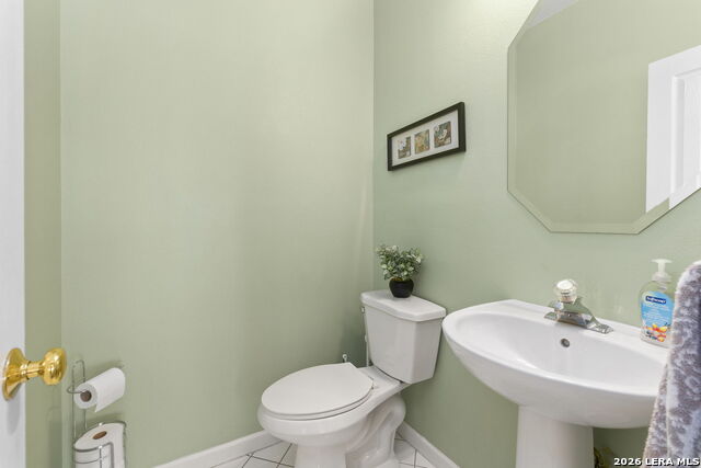 Listing photo id 14 for 2611 Menard  