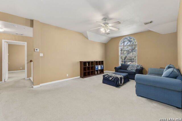 Listing photo id 23 for 2611 Menard  