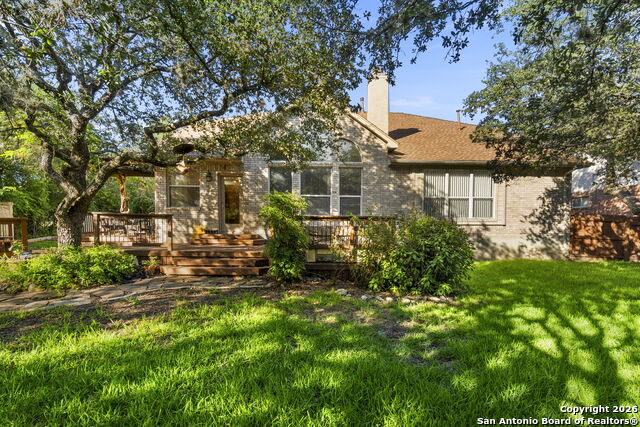 Listing photo id 30 for 2611 Menard  