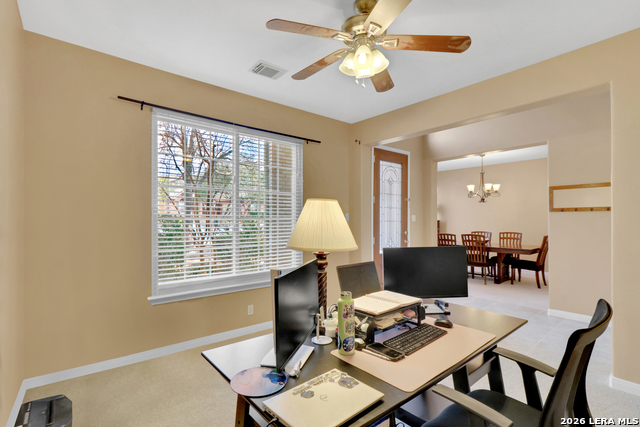 Listing photo id 5 for 2611 Menard  