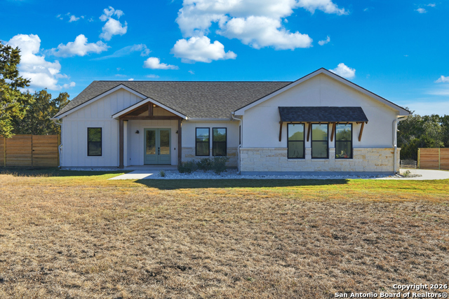 Details for 389 Rio Cir  , Pipe Creek, TX 78063
