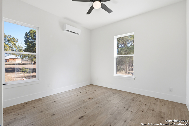 Image 13 of 36 For 389 Rio Cir  