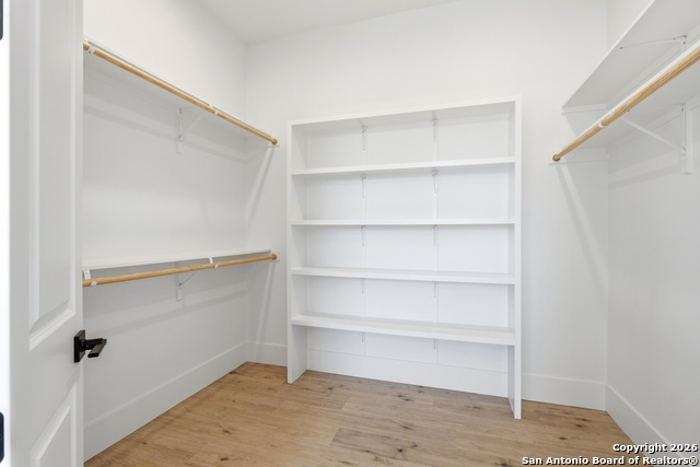 Image 21 of 36 For 389 Rio Cir  