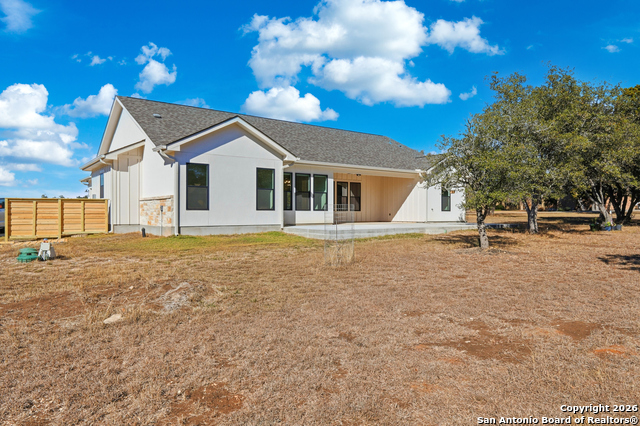 Image 29 of 36 For 389 Rio Cir  