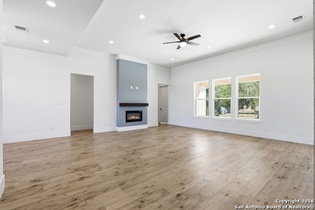 Image 4 of 36 For 389 Rio Cir  