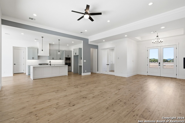 Image 6 of 36 For 389 Rio Cir  