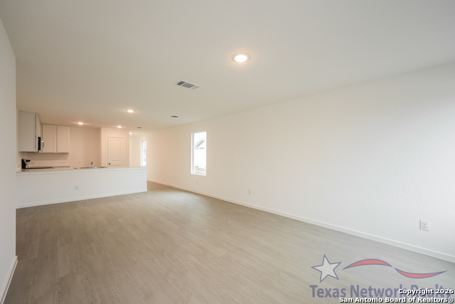 Image 10 of 19 For 8523 Logan Sapphire