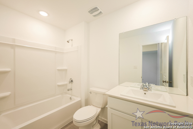 Image 18 of 19 For 8523 Logan Sapphire