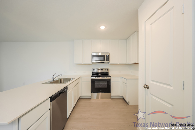 Image 6 of 19 For 8523 Logan Sapphire