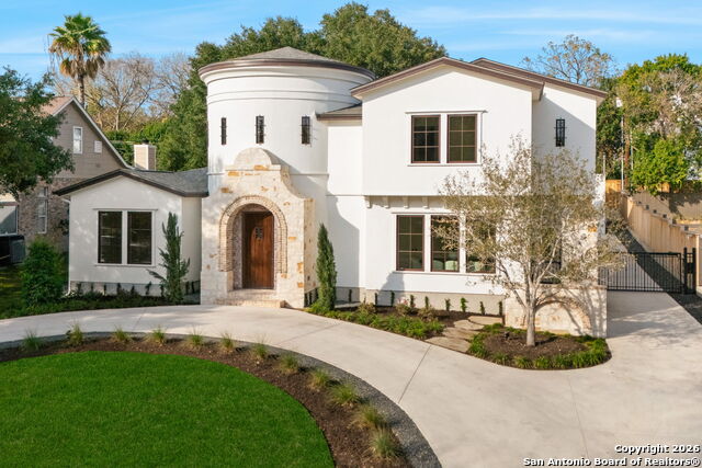 Image 2 of 37 For 817 Garraty  