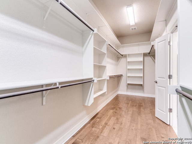 Image 17 of 26 For 19538 Brooke Place