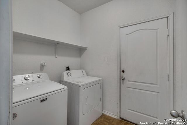 Image 16 of 27 For 2435 Sundrop Bay