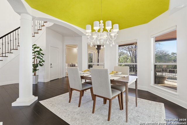 Image 16 of 57 For 2435 Winding View