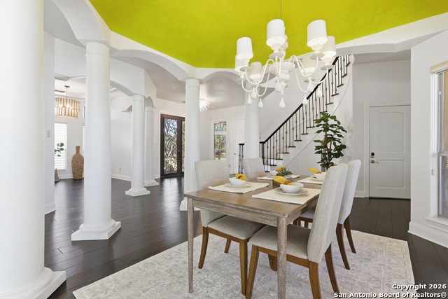 Image 17 of 57 For 2435 Winding View