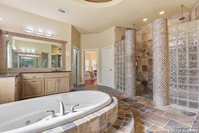 Image 32 of 57 For 2435 Winding View