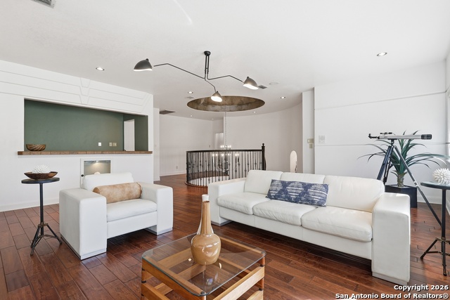 Image 38 of 57 For 2435 Winding View