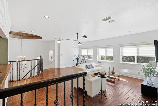 Image 42 of 57 For 2435 Winding View