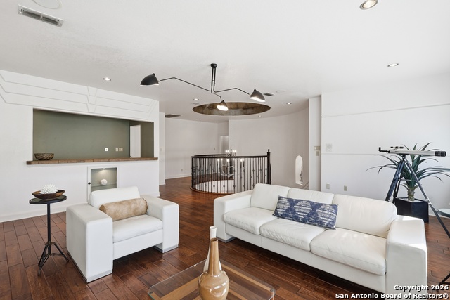 Image 43 of 57 For 2435 Winding View