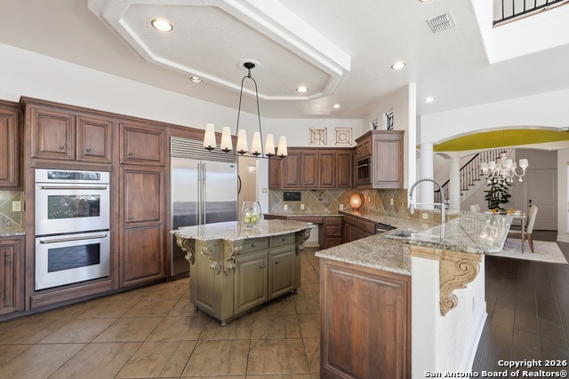 Image 9 of 57 For 2435 Winding View