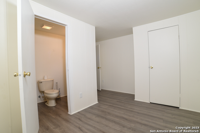 Image 25 of 31 For 215 Greenlawn Ave  A