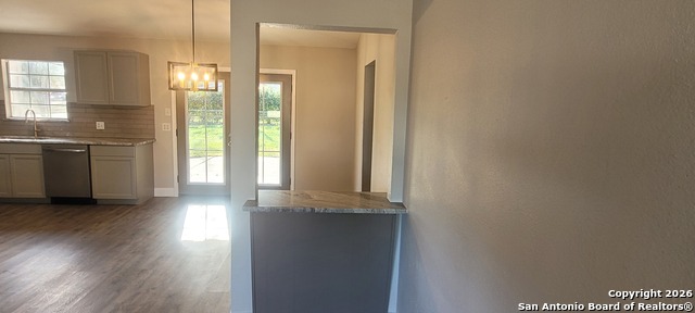 Image 18 of 36 For 141 Trudy Lane