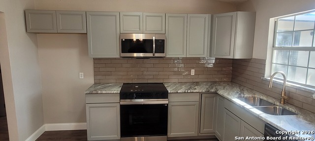 Image 3 of 36 For 141 Trudy Lane