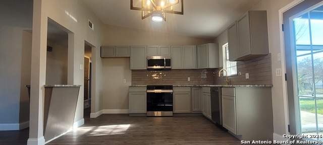 Image 5 of 36 For 141 Trudy Lane