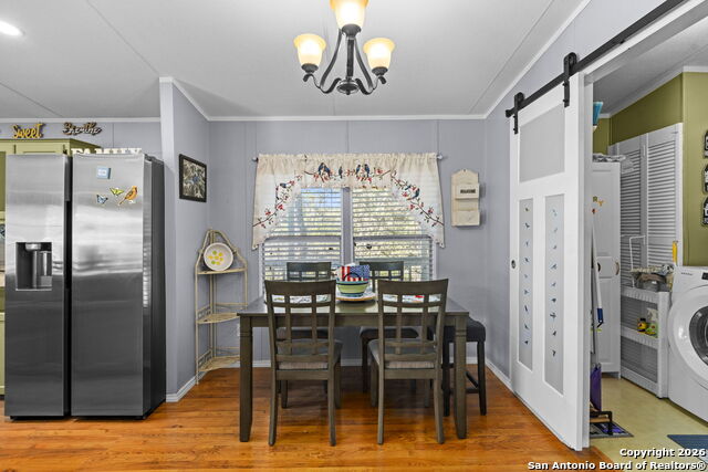 Image 13 of 51 For 166 Elm Shore