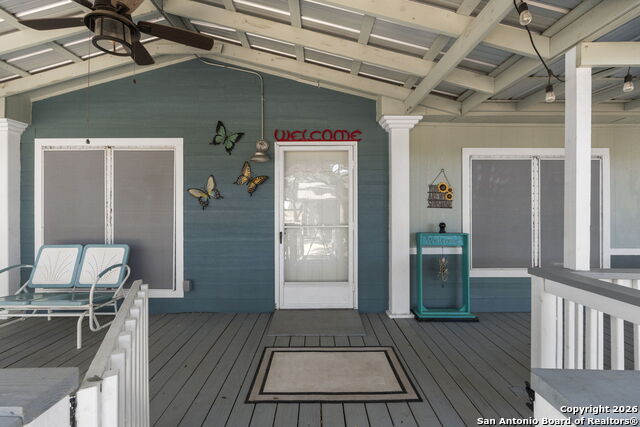 Image 35 of 51 For 166 Elm Shore