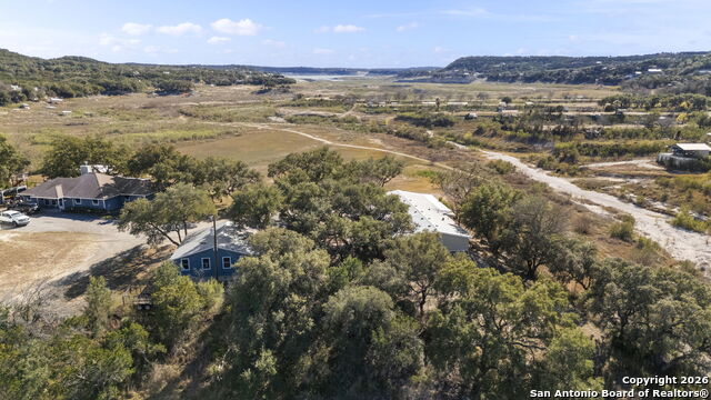 Image 42 of 51 For 166 Elm Shore