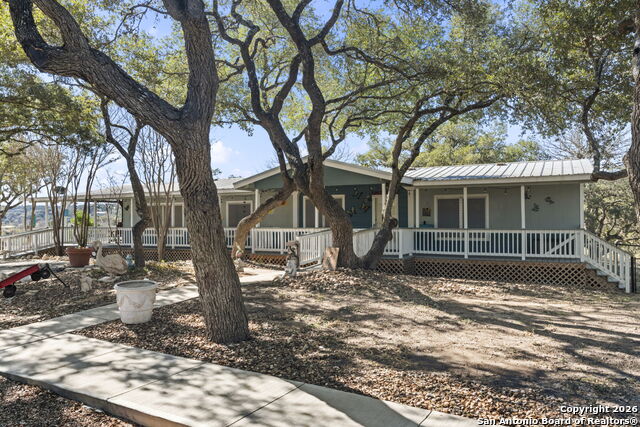 Image 45 of 51 For 166 Elm Shore