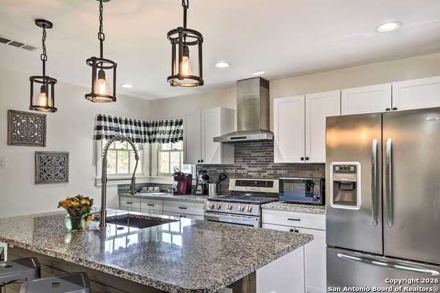 Image 11 of 24 For 1519 Santa Anna