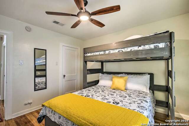 Image 20 of 24 For 1519 Santa Anna