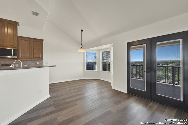 Image 15 of 61 For 713 Mystic Breeze