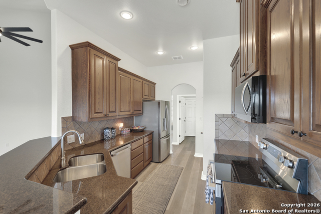 Image 17 of 61 For 713 Mystic Breeze