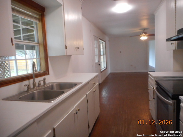 Image 5 of 15 For 1012 Anna Dr